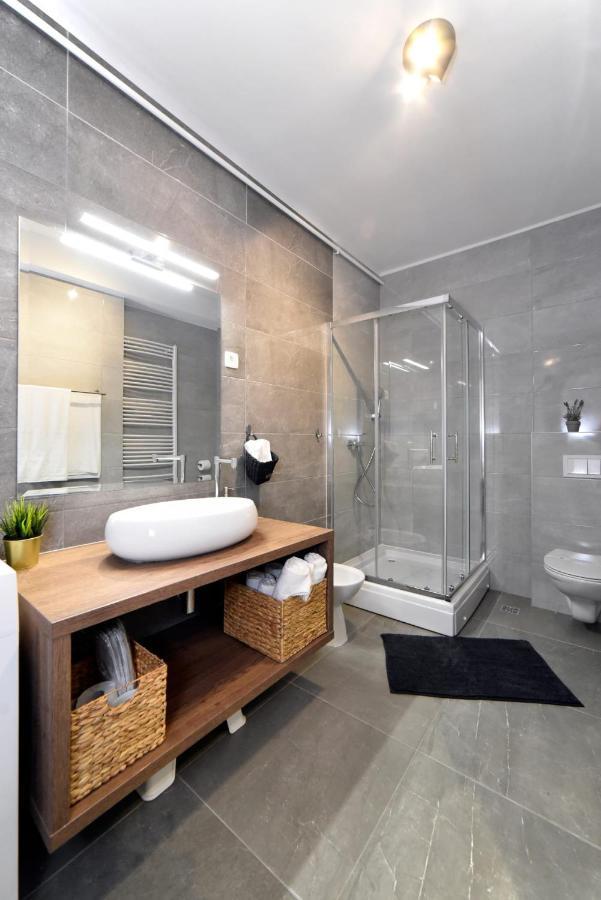זאגרב Moin Moin Double Bedroom Suite, Town Centre מראה חיצוני תמונה